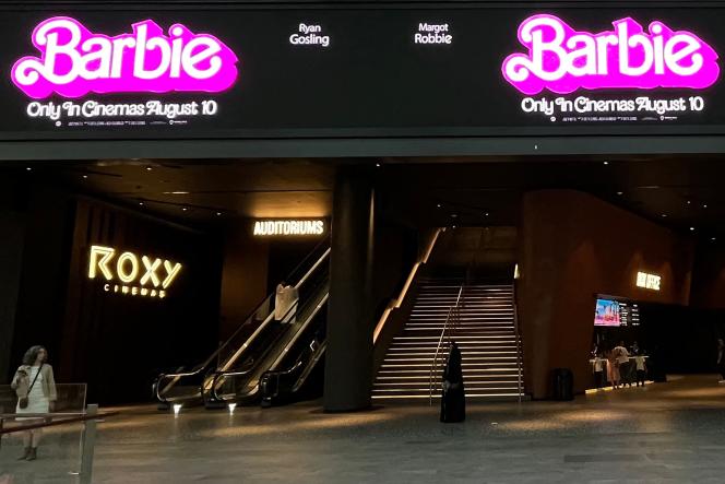 Un cinéma programmant « Barbie » à Dubai, le 14 août.